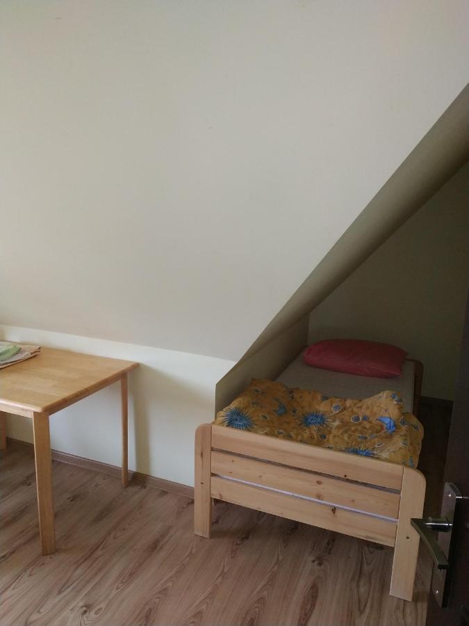Pokoje u Bryksego Hotell Dursztyn Eksteriør bilde